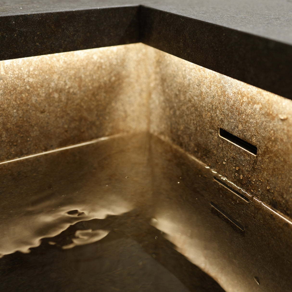 Loki Porfido Marrone Cold Plunge